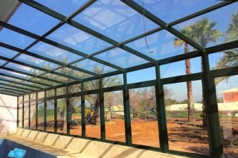 Coberturas de Vidro de Segurança e Estrutura Metálica (1) Coberturas de Vidro de Segurança e Estrutura Metálica (1)